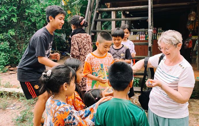 Manuella’s sweet encounter with local kids in Mekong Delta - 10 June