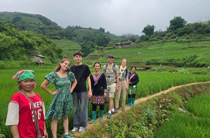 The Mouton family hit the Sapa trails with our awesome local guide – July 9