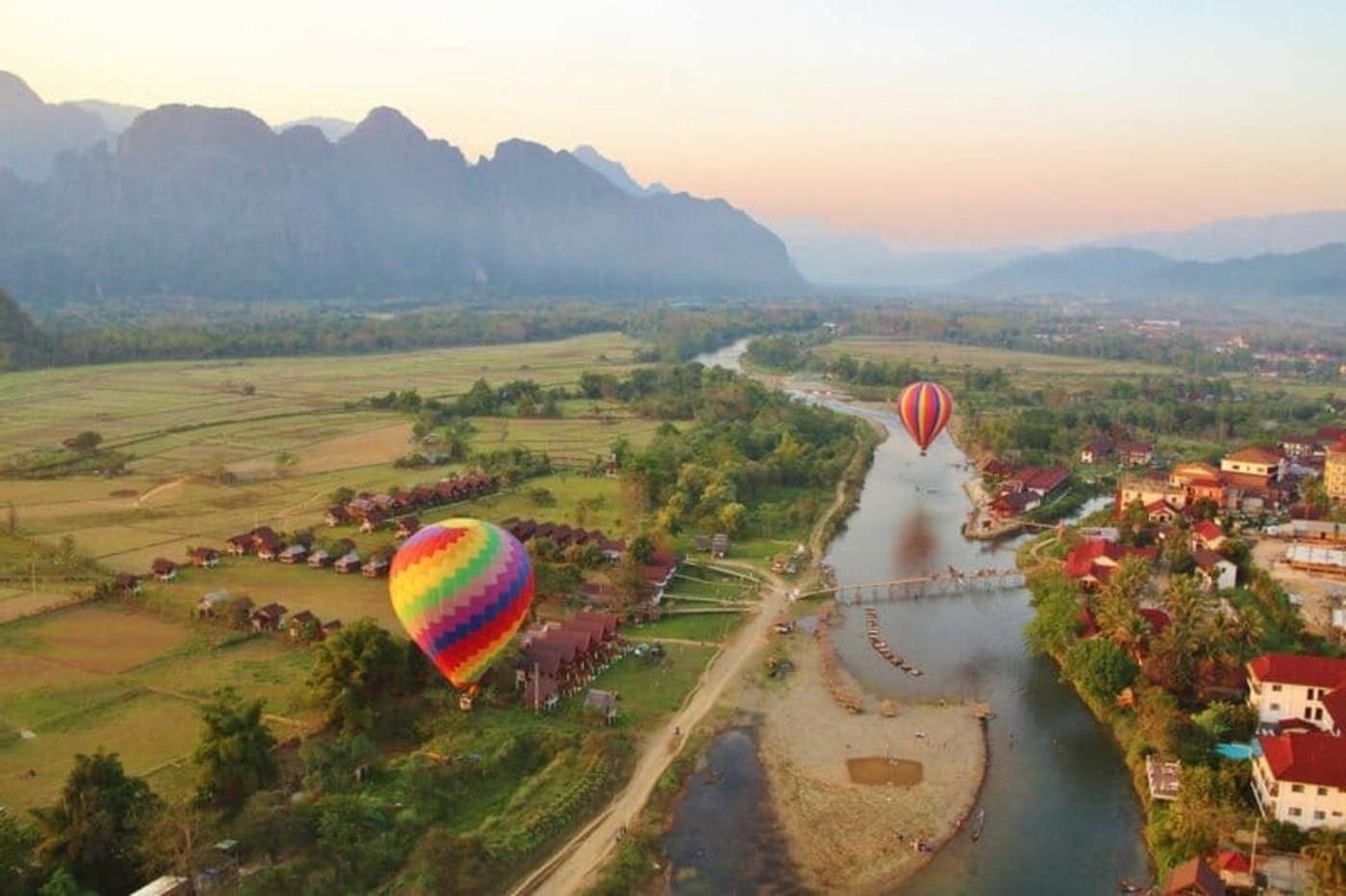 Vang Vieng, Laos: A Memorable Break in the Heart of Nature and Adventure