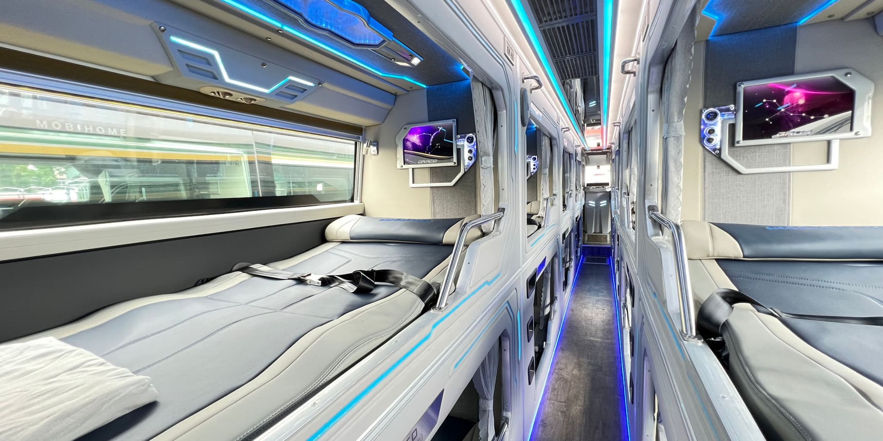 Vietnam sleeper bus 101: How to master the overnight ride