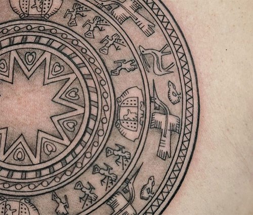 Tatuaje en Vietnam: un arte enraizado en la historia vietnamita