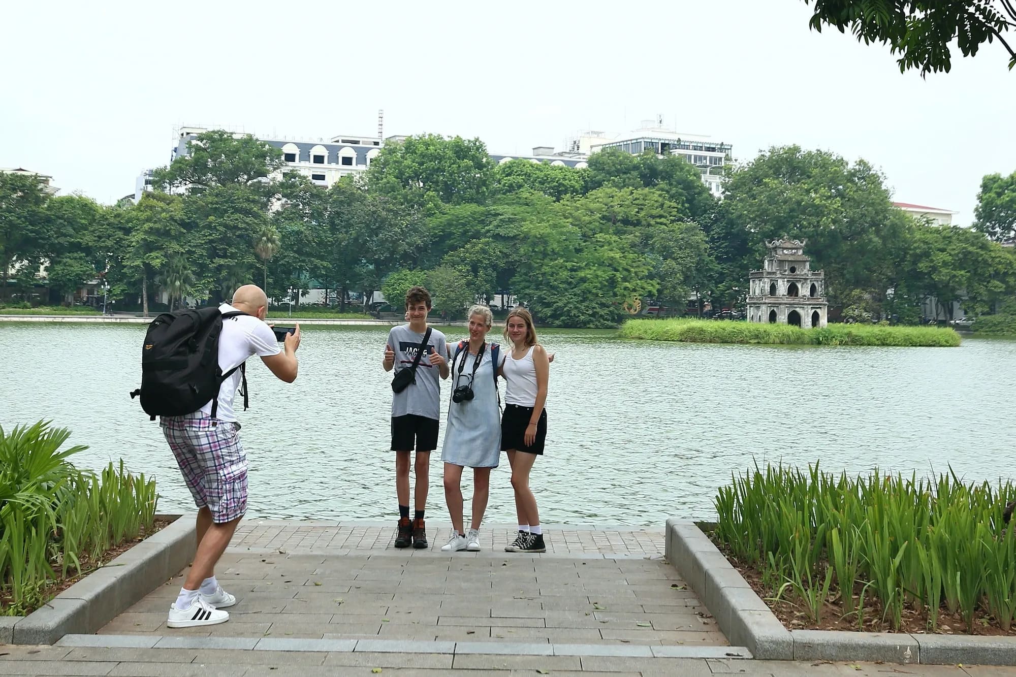 10 Must-Have Apps for Traveling in Vietnam (2026)