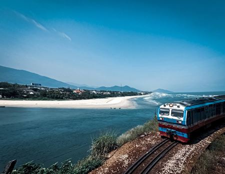 New Hue Train Tours proffer Breathtaking Views of Lang Co Bay