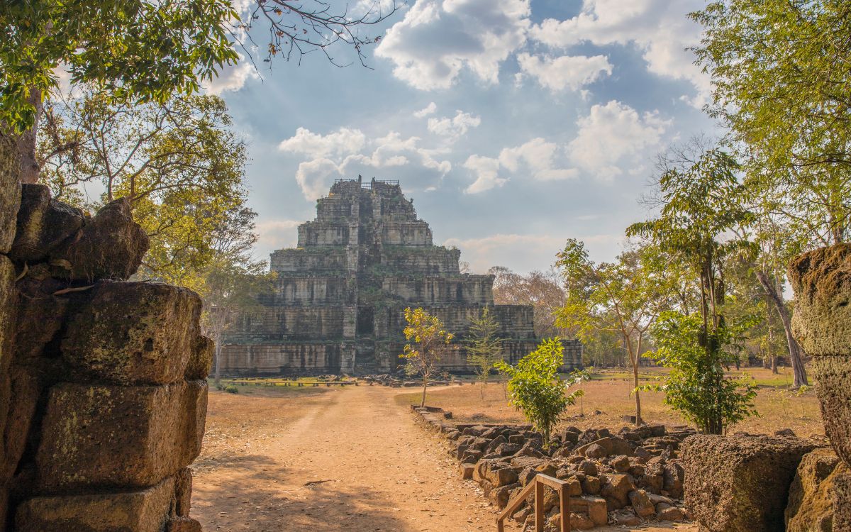 ¿Qué ver en Koh Ker, la enigmática capital Jemer?