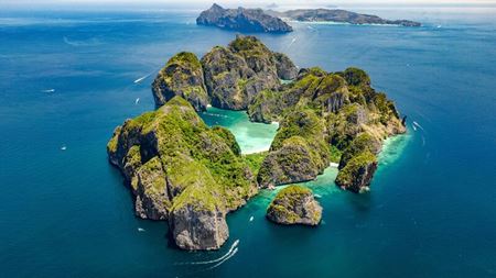 Maya Bay de Tailandia ocupa el quinto lugar entre las mejores playas del mundo en 2024