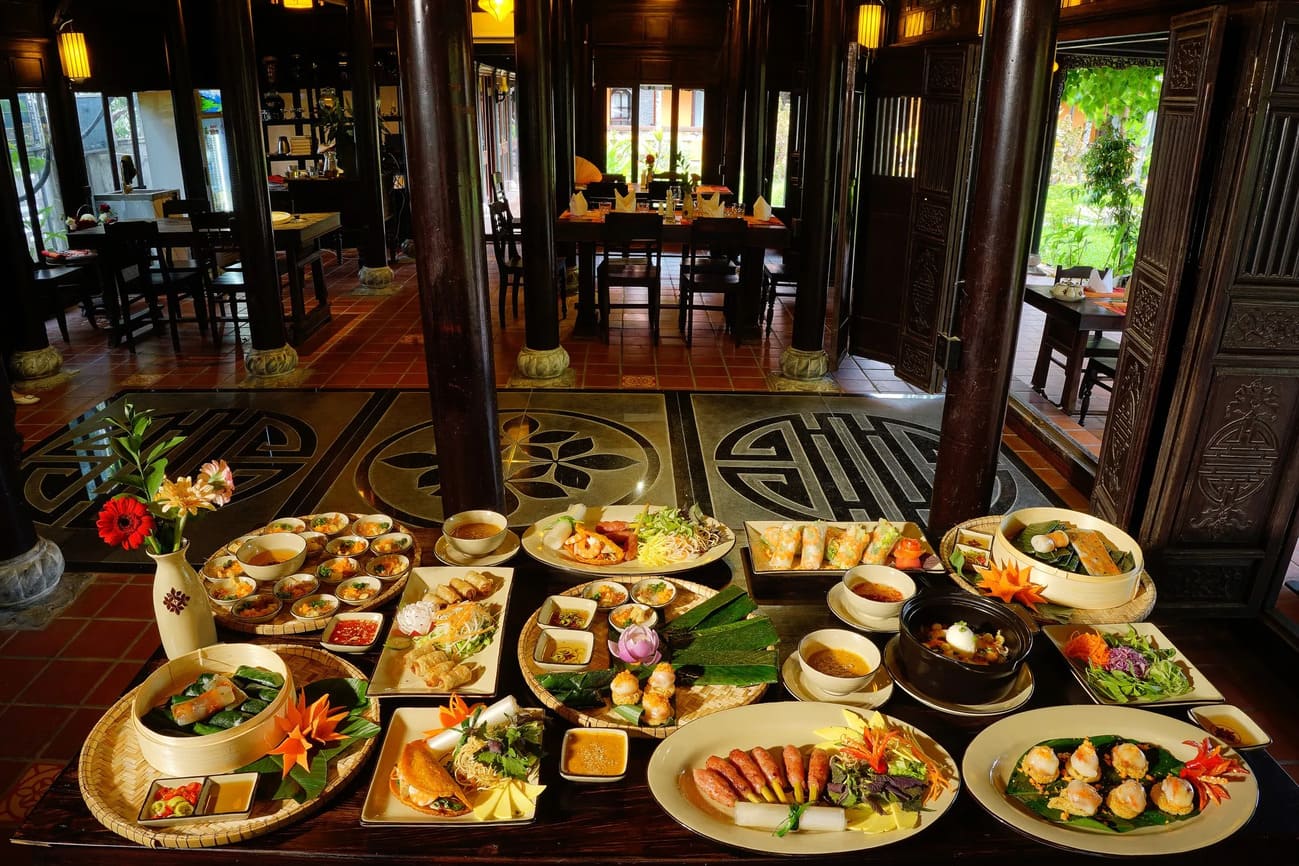 Top 10 Restaurants in Hue You Haven’t Heard Of (Yet!)