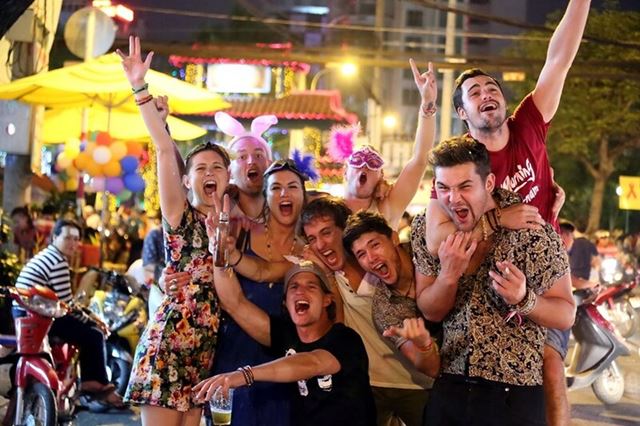 Vida nocturna en Ho Chi Minh: ¿el destino nocturno más barato del mundo?