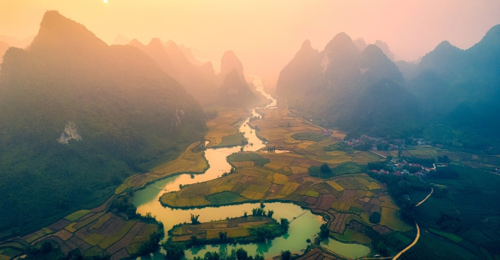Phong Nam Valley: Fairyland in Cao Bang (Local guide edition)