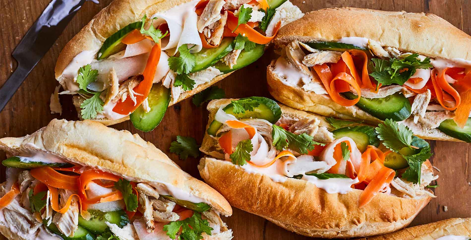 Banh mi: Orígenes y Recetas del Mejor Bocadillo Vietnamita