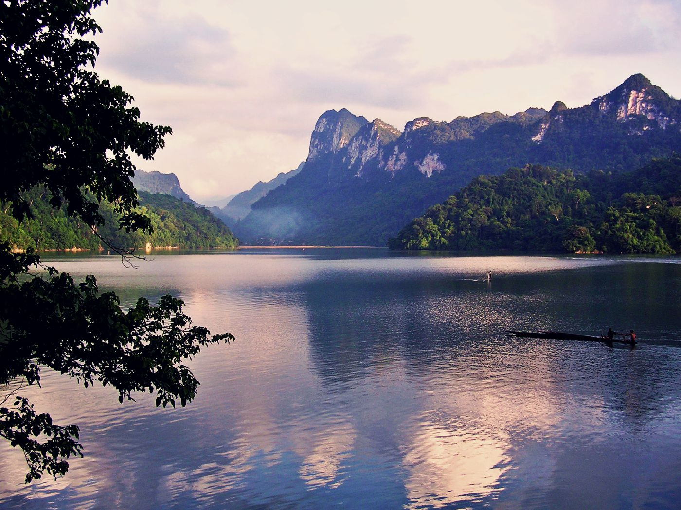 7 Undiscovered Treasure Lagoons & Lakes in Vietnam for 2024