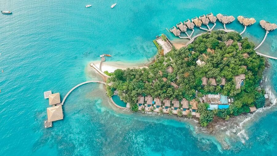Top 10 Luxury Hotels in Cambodia: From Jungles to Islands