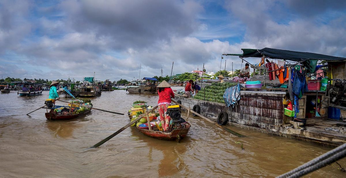 TOP 5 Mercados Flotantes del Delta del Mekong que Debes Visitar