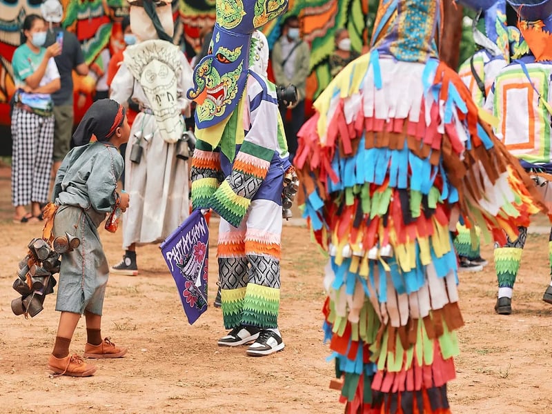  Bun Luang and Phi Ta Khon Festival