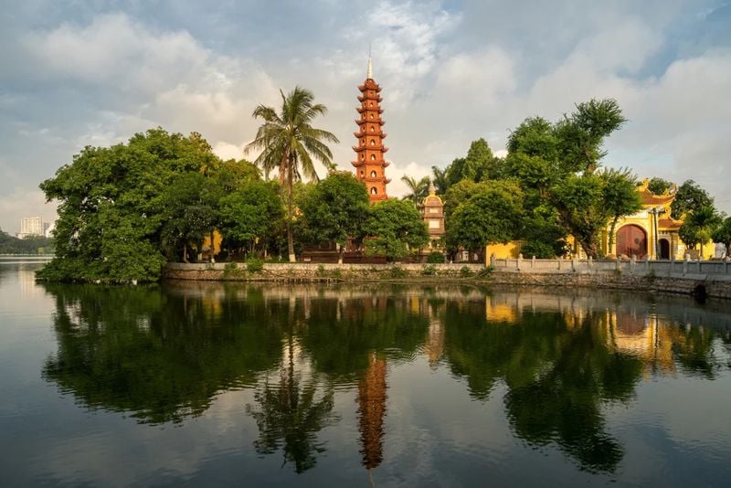 tran quoc pagoda