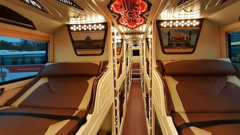 sleeper bus from Sapa to Ha Giang