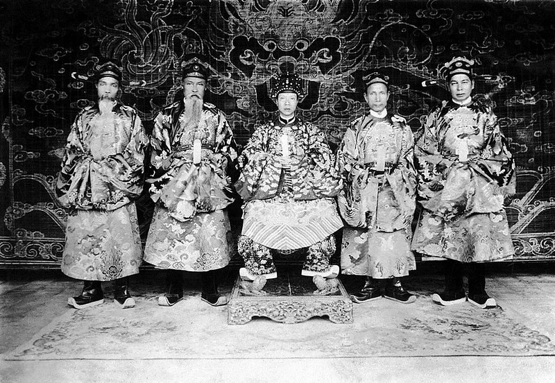 El emperador de Annam en Indochina entre 1916 y 1925