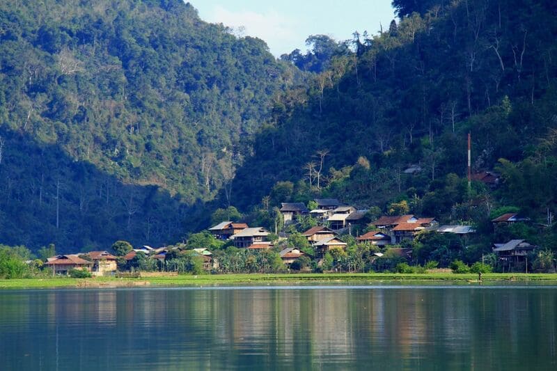 Pac Ngoi village populated by the Tay on the banks of Ba Be lake