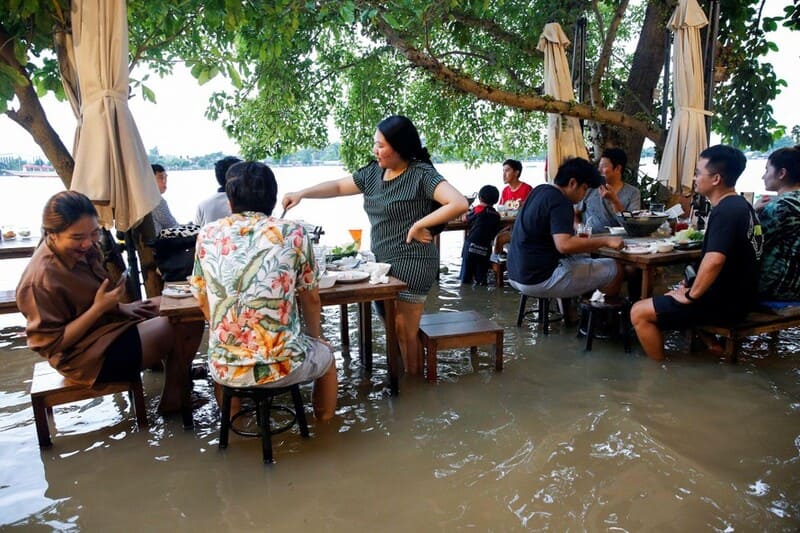 strange ways to drink in thailand