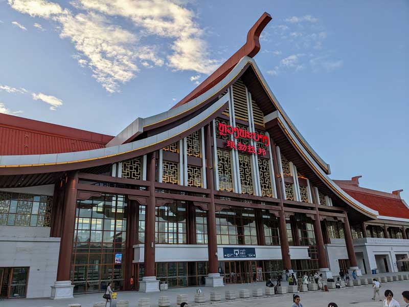 tren laos - estacion de tren de luang prabang