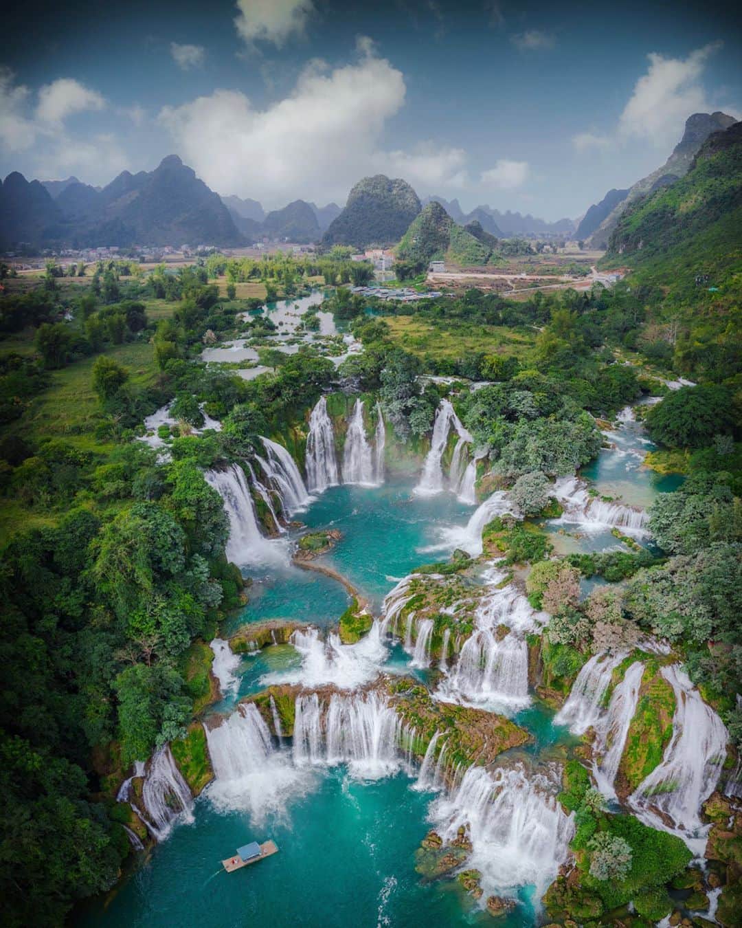 Ban Gioc Falls 