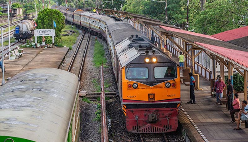 train from bangkok to krabi