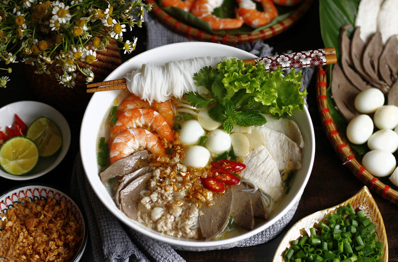  we can count Hu Tieu known as Saigon soup, a specialty of the city of Mỹ Tho.