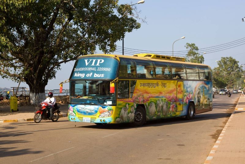 Buses in Laos 