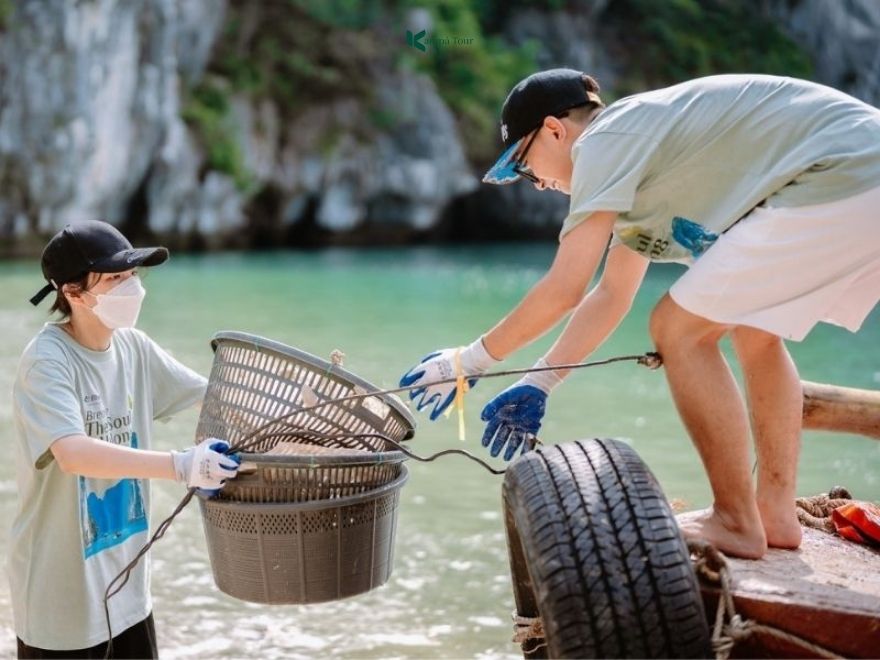 The Kampá Tour Team and the Ha Long Bay Cleanup Journey in 2025
