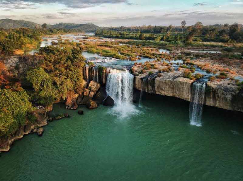 Dray Nur waterfall at Buon Ma Thuot town