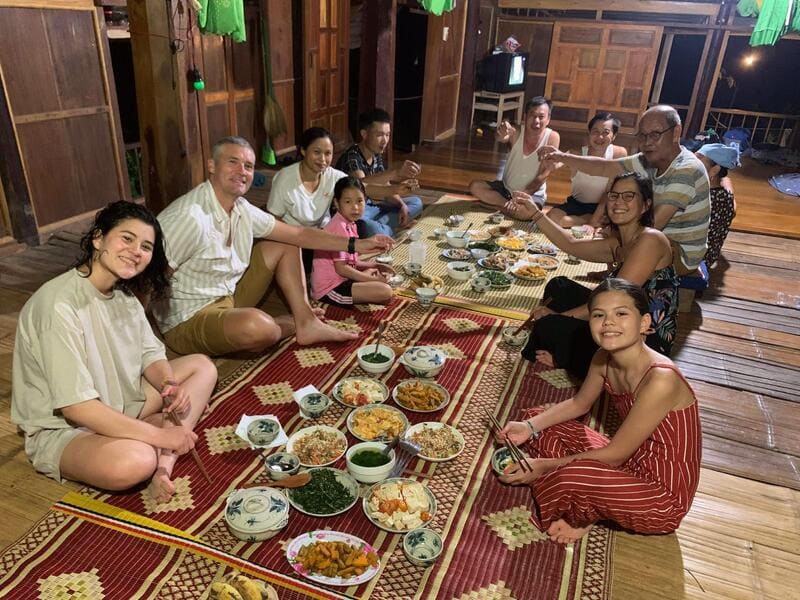 Family trip with locals, an authentic immersion in the heart of local life.