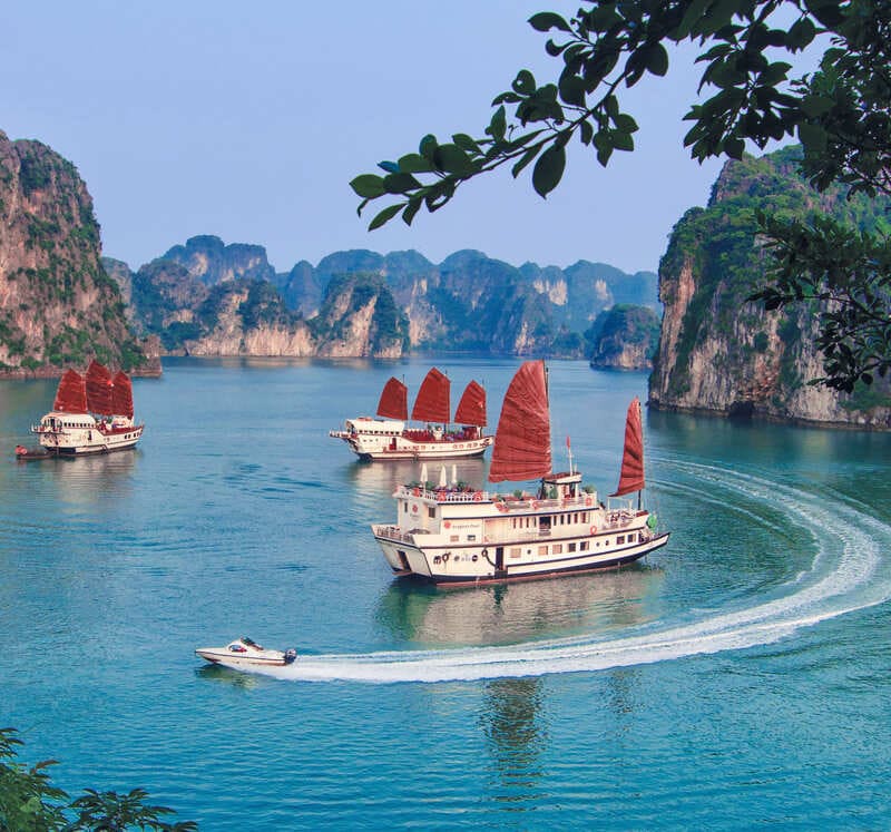 Maritime Halong Bay (Quang Ninh province)