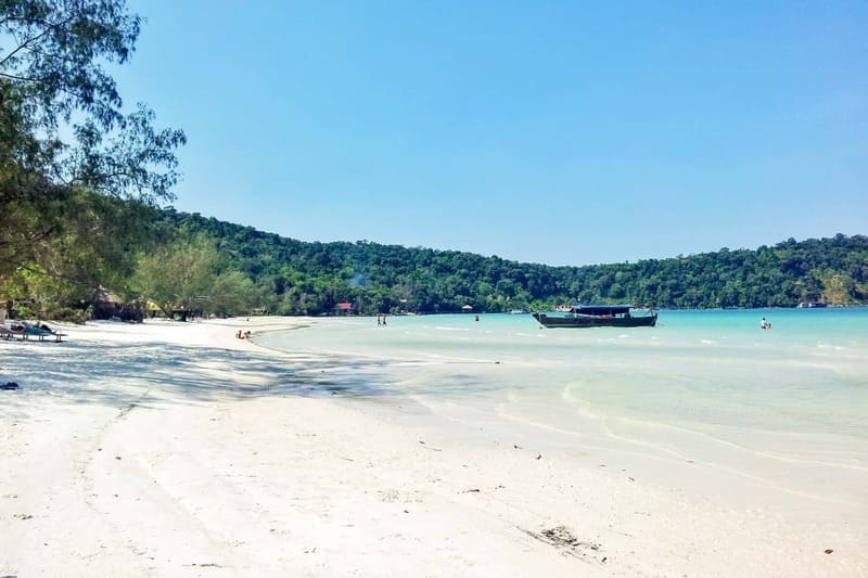 lonely beach koh rong