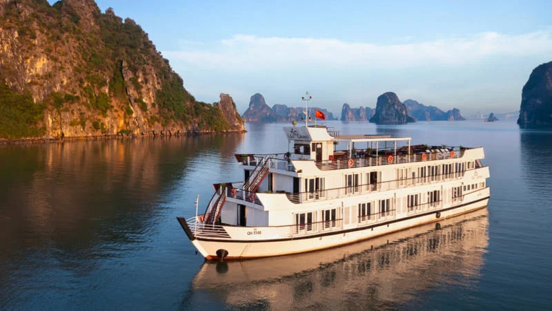 A cruise in Halong Bay