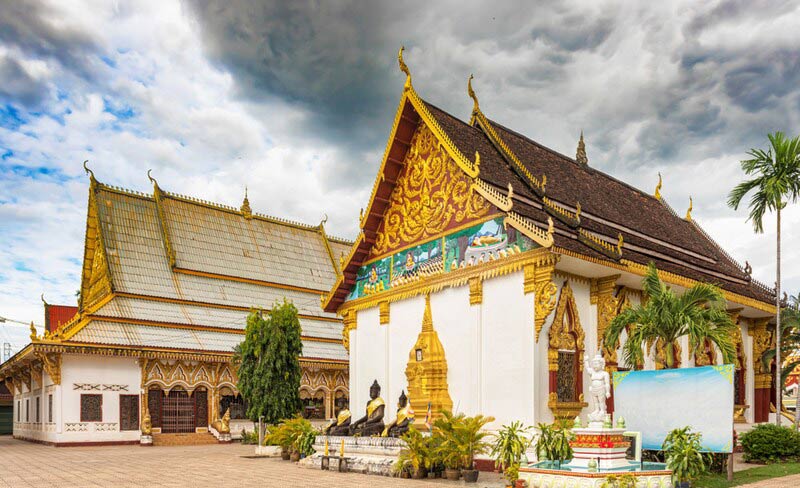 And the temple Wat Luang