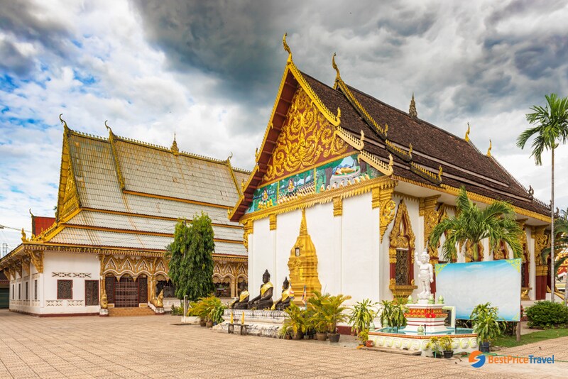 And the temple Wat Luang