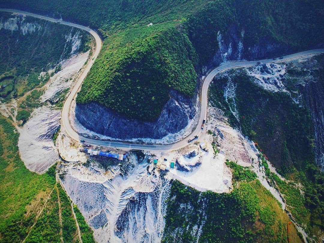 Panoramic view of the entire Mai Chau valley from Thung Khe pass