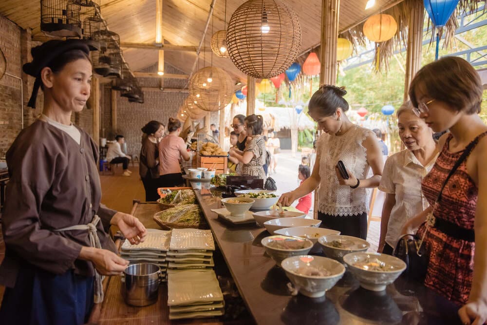 Quintessence of Tonkin market