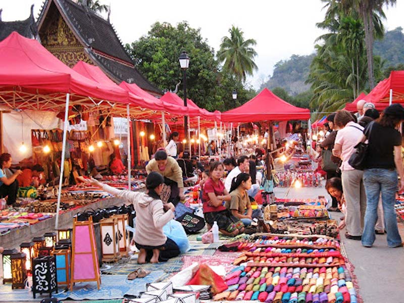  Savanxay Market