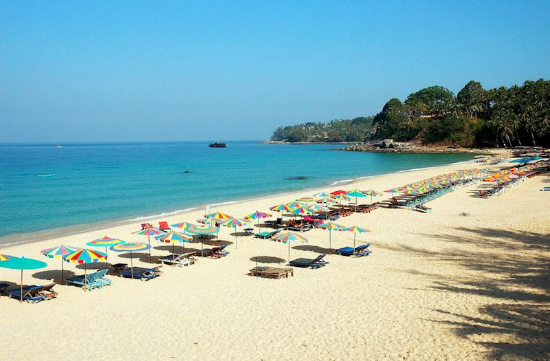 Surin Beach - un destino ideal para aliviar el estrés. Foto: internet