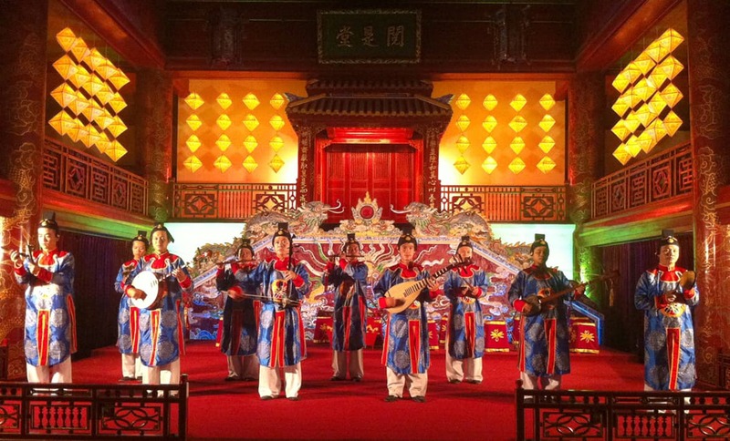 The music of the royal court of Huế