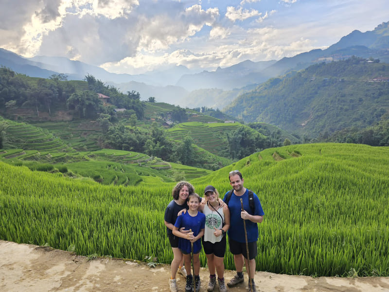 Unforgettable hike in the heart of the rice terraces (our dear travelers)