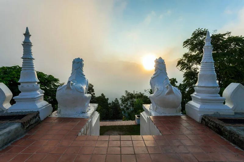 Wat Phra That Doi Kong Mu