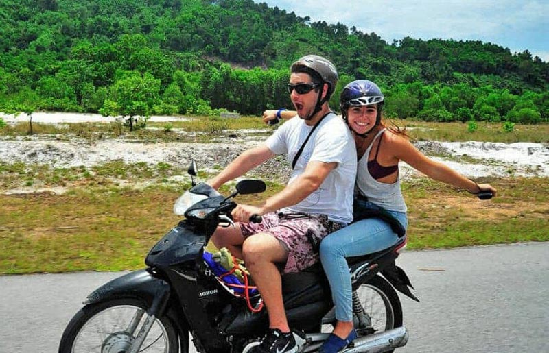 viajar en moto en tailandia