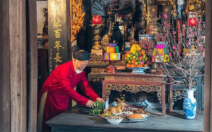 Unlike Western traditions that often celebrate birthdays, Vietnamese culture places greater importance on the day of death as a transition into eternity, symbolizing continuity and shared heritage.