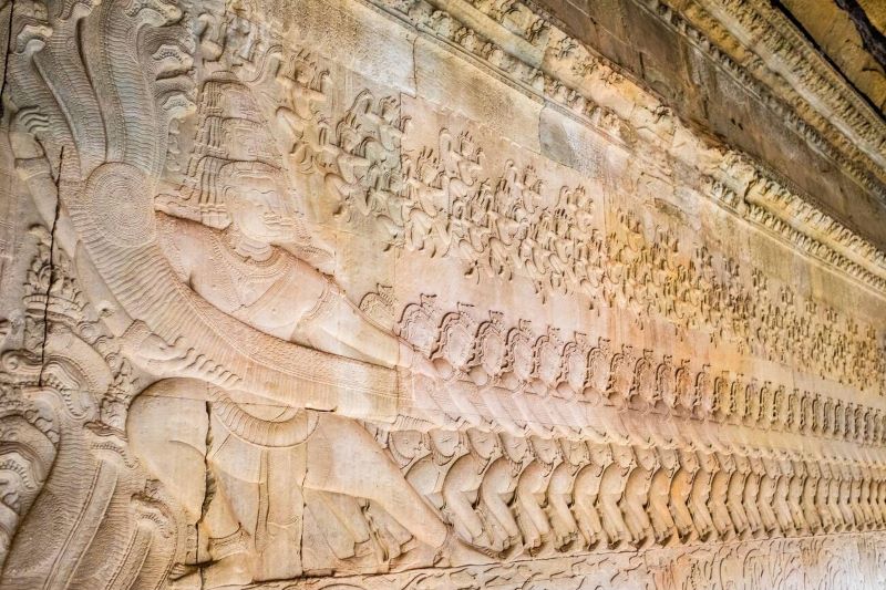 Bas-reliefs in abundance on the walls of Angkor Wat