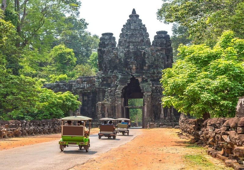 Visiting Angkor Wat by tuk-tuk