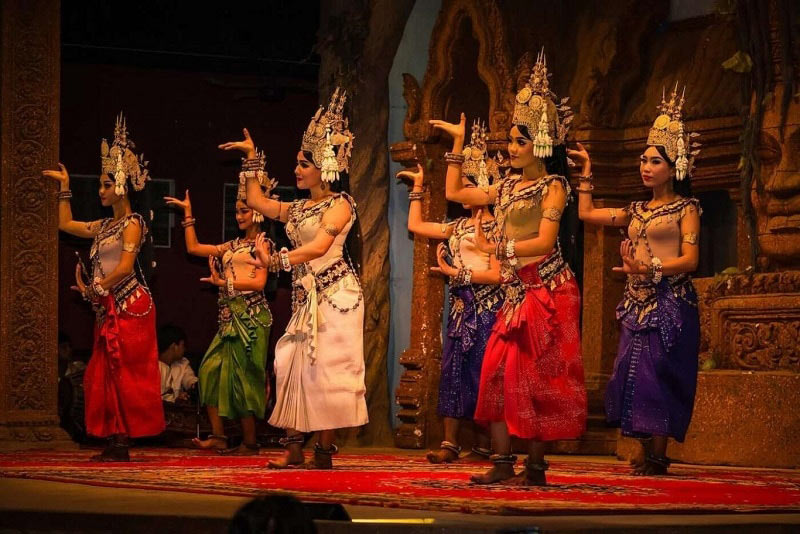 apsara dancing in cambodia