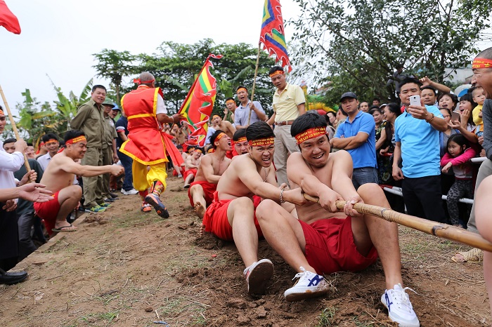 Tug of war is a folk game that is practiced at a number of traditional festivals and community events