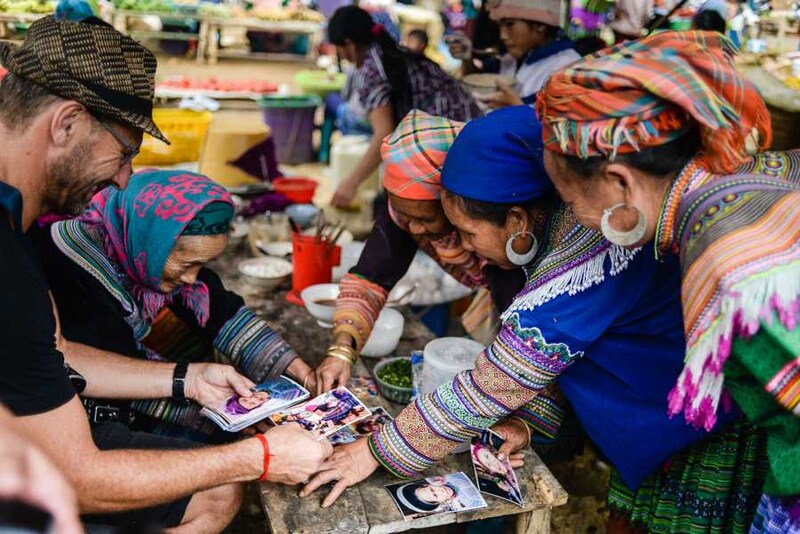 Ethnic minorities trading produce at Lung Khau Nhin Thursday Market