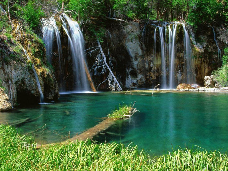 Bac waterfall sapa